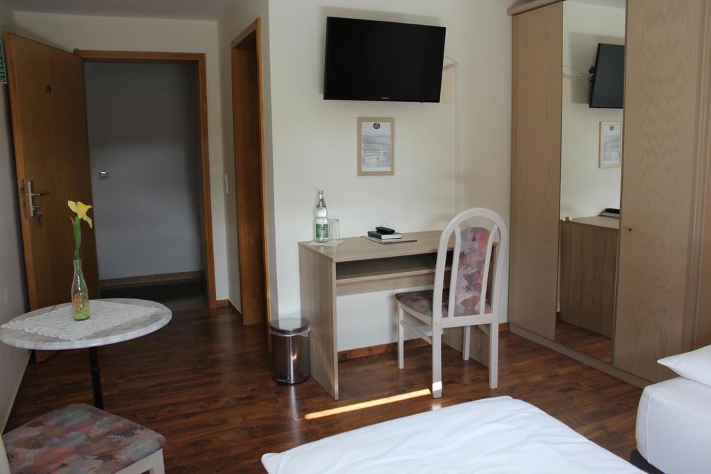 Hotel Gasthof Roessle Rottenburg am Neckar Bagian luar foto