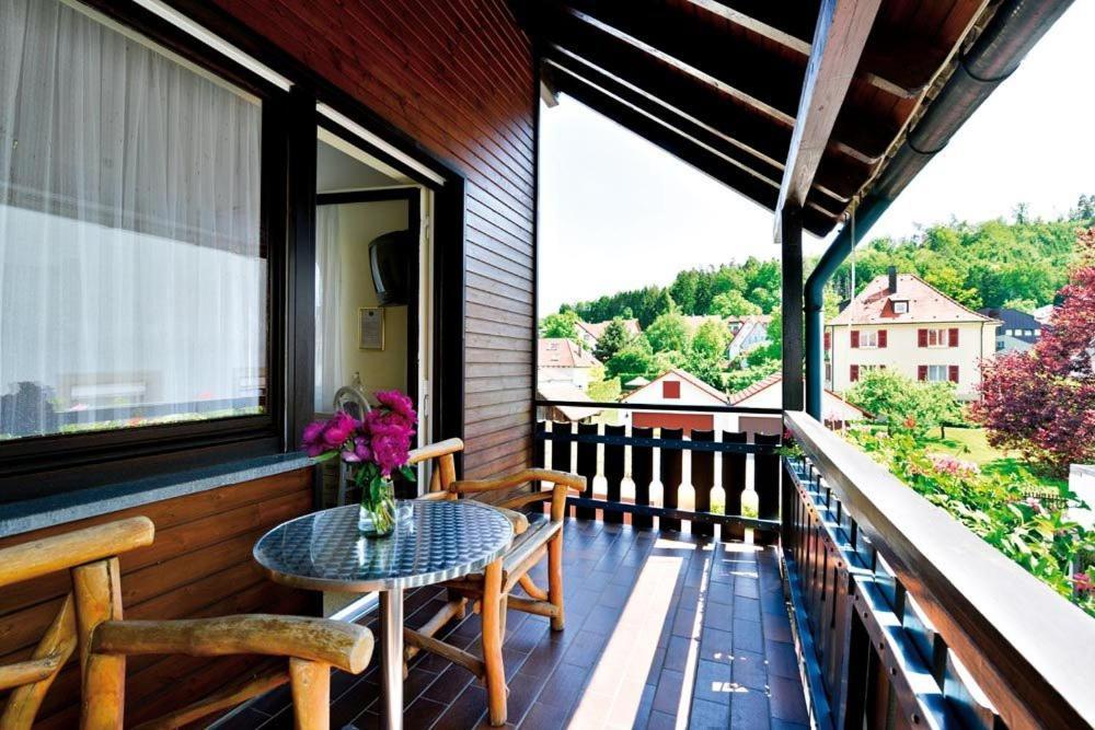 Hotel Gasthof Roessle Rottenburg am Neckar Ruang foto